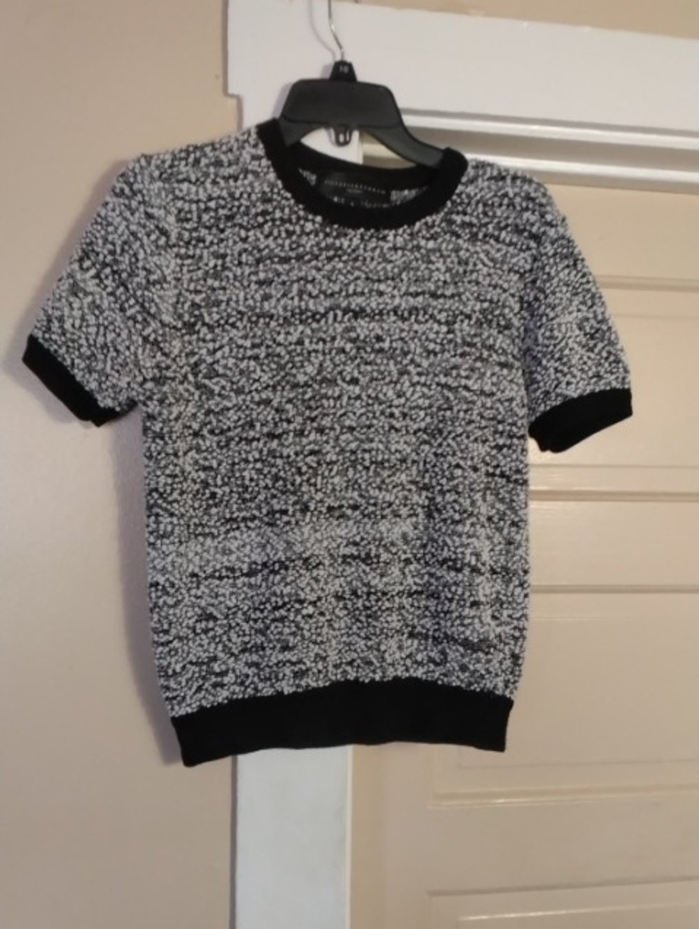 Victoria Beckham Black and White Textured Short-Sleeve Crewneck Sweater
